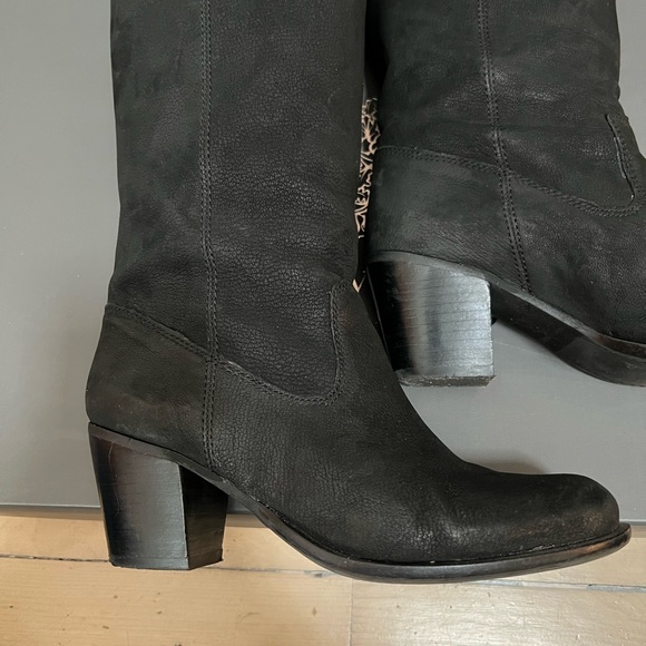 Vince Camuto Women Boots (size 6.5) - Picture 8 of 8